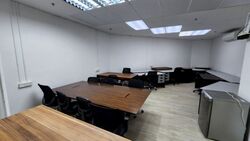 Ubi Techpark (D14), Factory #526124601
